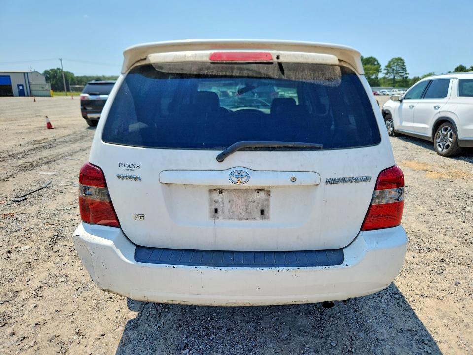 Photo 6 from auction – 2005 TOYOTA HIGHLANDER with VIN JTEGP21A350062069