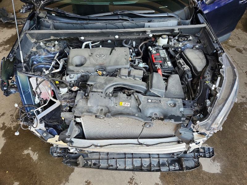 Photo 11 from auction – 2024 TOYOTA RAV4 with VIN 2T3W1RFVXRW338402