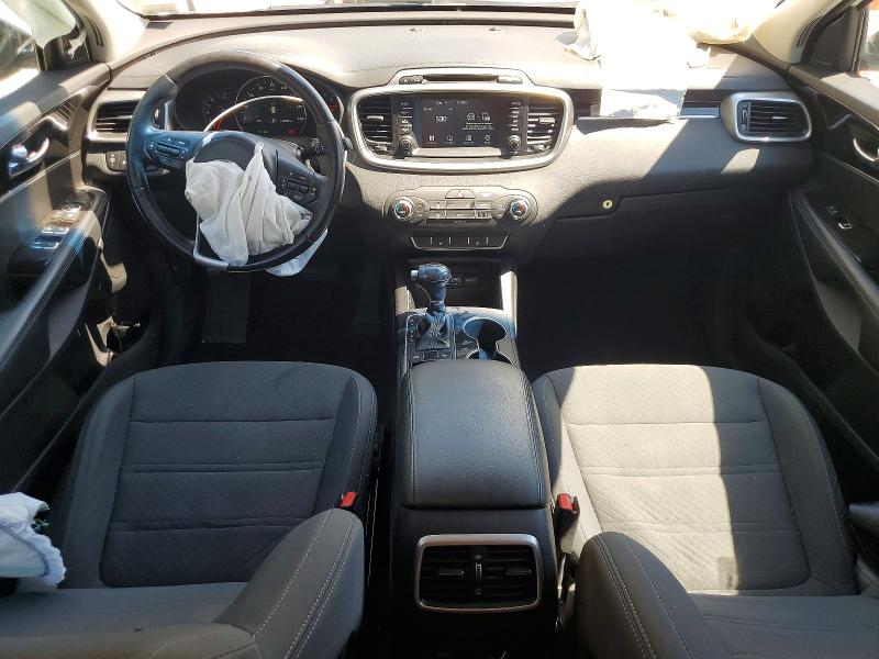 Photo 8 from auction – 2017 KIA SORENTO with VIN 5XYPG4A52HG225540