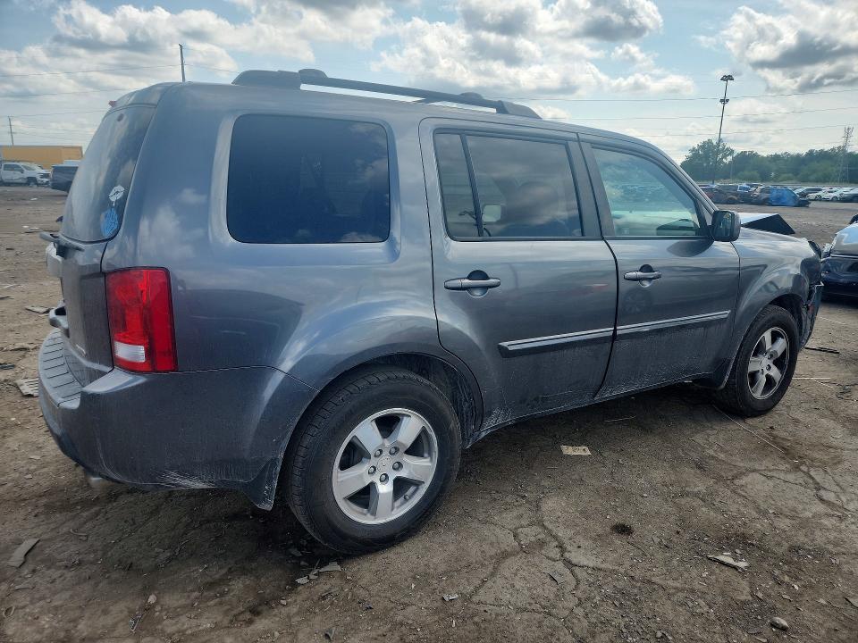 Photo 3 from auction – 2011 HONDA PILOT with VIN 5FNYF4H5XBB083773