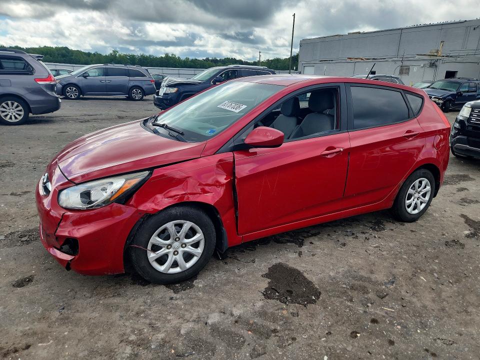 HYUNDAI ACCENT 2013 with VIN KMHCT5AE3DU076012 - Photo from auction