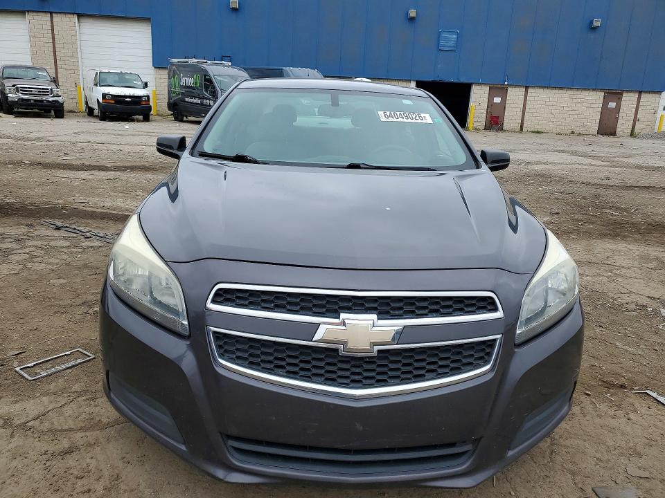 Photo 5 from auction – 2013 CHEVROLET MALIBU with VIN 1G11B5SA3DF295589