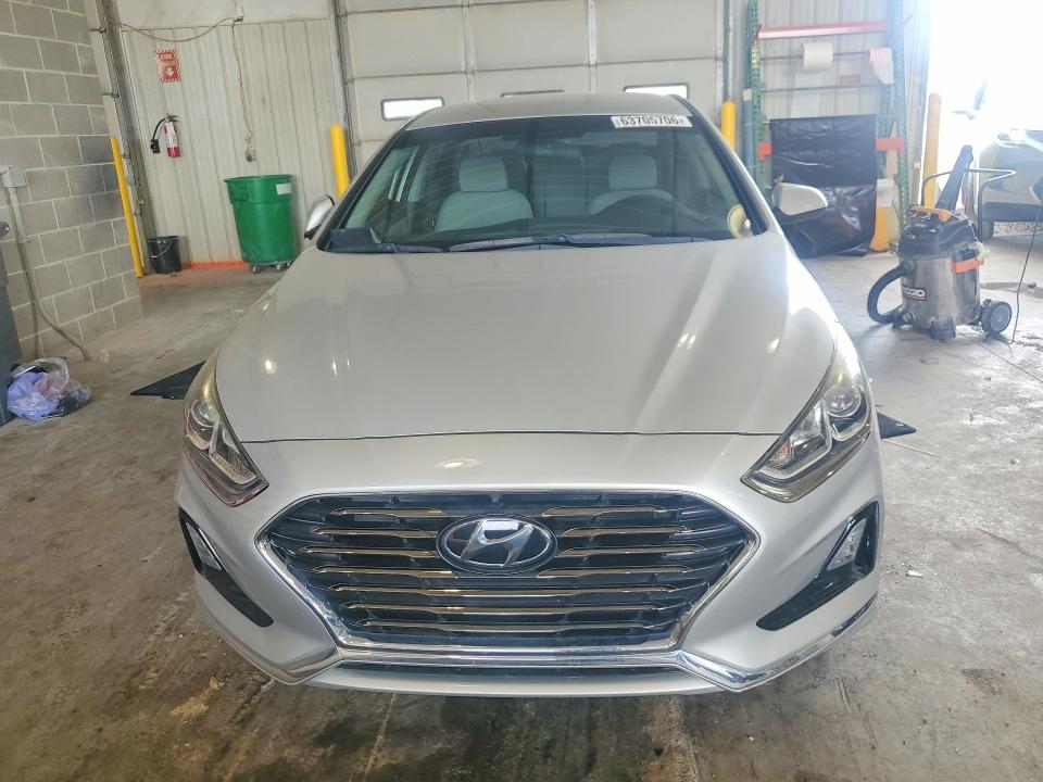 Photo 5 from auction – 2019 HYUNDAI SONATA with VIN 5NPE24AF2KH796332