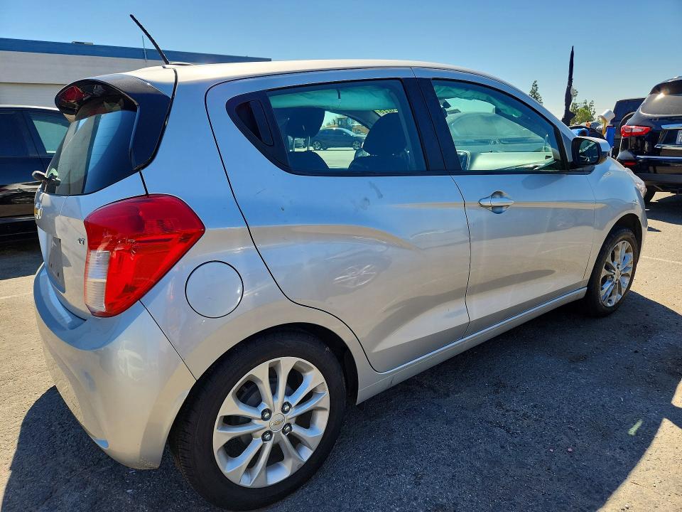 Photo 3 from auction – 2021 CHEVROLET SPARK with VIN KL8CD6SA7MC750700