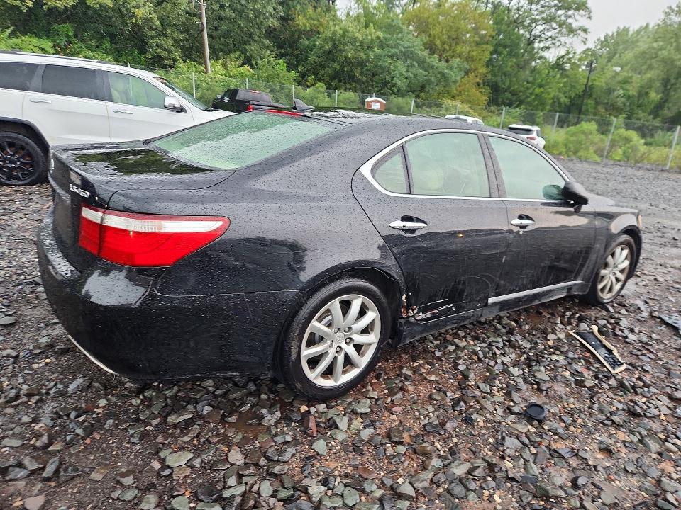 Photo 3 from auction – 2008 LEXUS LS with VIN JTHBL46F385084007