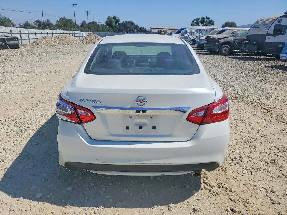 Photo 6 from auction – 2016 NISSAN ALTIMA with VIN 1N4AL3AP5GC179711