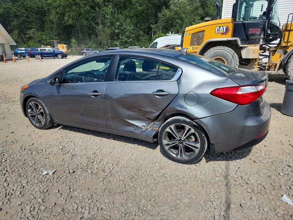 Photo 2 from auction – 2016 KIA FORTE with VIN KNAFX4A8XG5504986