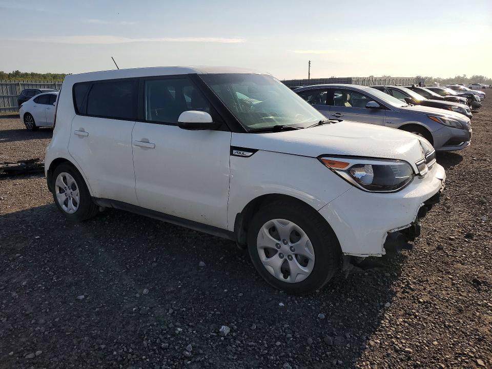 Photo 4 from auction – 2018 KIA SOUL with VIN KNDJN2A25J7526439