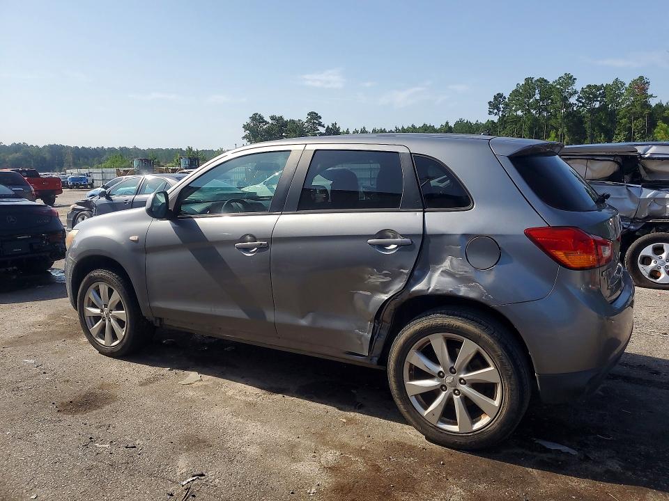 Photo 2 from auction – 2015 MITSUBISHI OUTLANDER SPORT with VIN 4A4AP3AW4FE044463