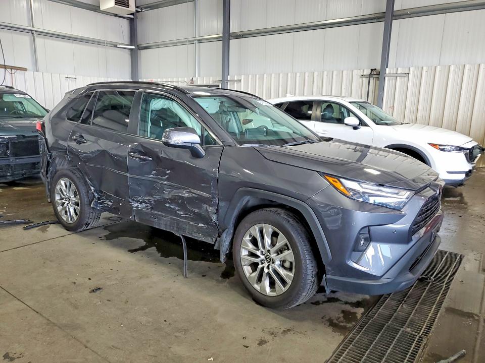 Photo 4 from auction – 2024 TOYOTA RAV4 with VIN 2T3A1RFV2RW433711