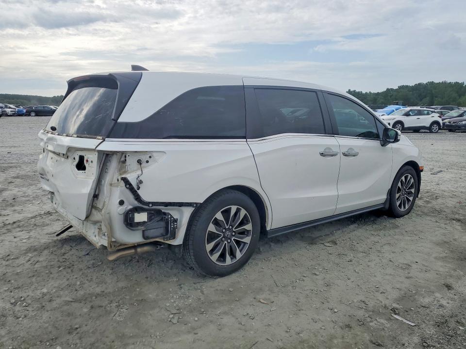 Photo 3 from auction – 2021 HONDA ODYSSEY with VIN 5FNRL6H79MB009564