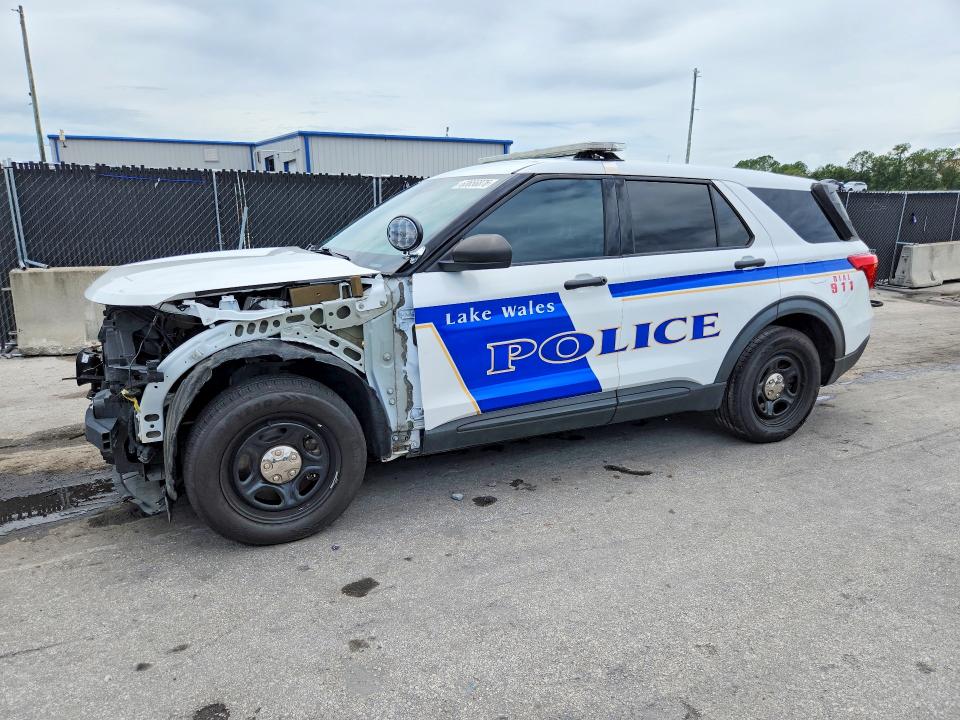 FORD EXPLORER 2021 with VIN 1FM5K8AB2MGC31697 - Photo from auction
