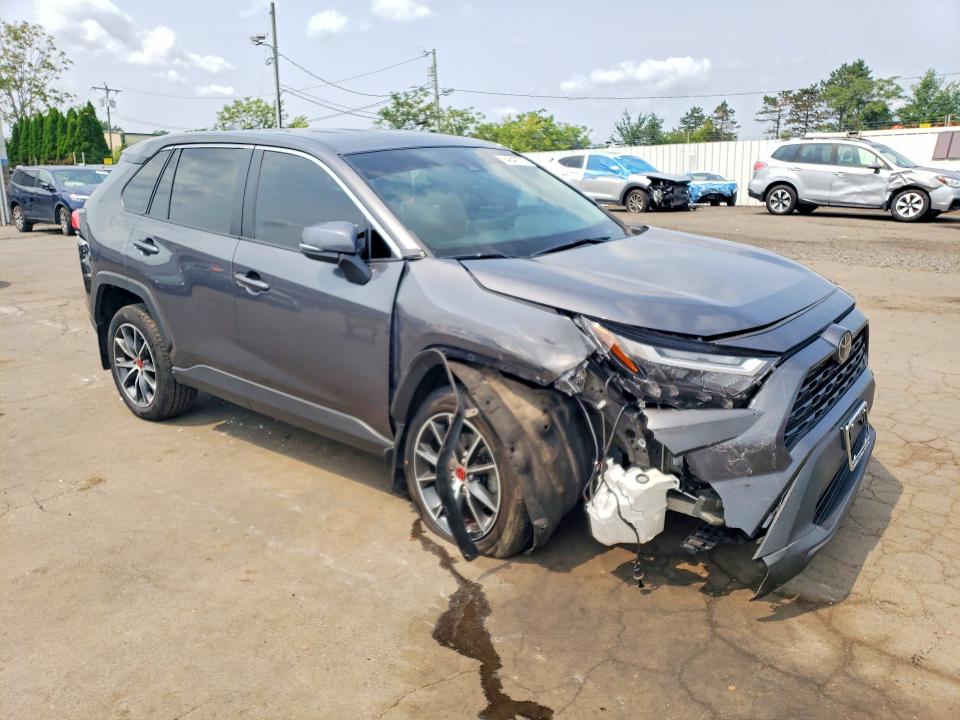 Photo 4 from auction – 2023 TOYOTA RAV4 with VIN 2T3G1RFV0PW357655