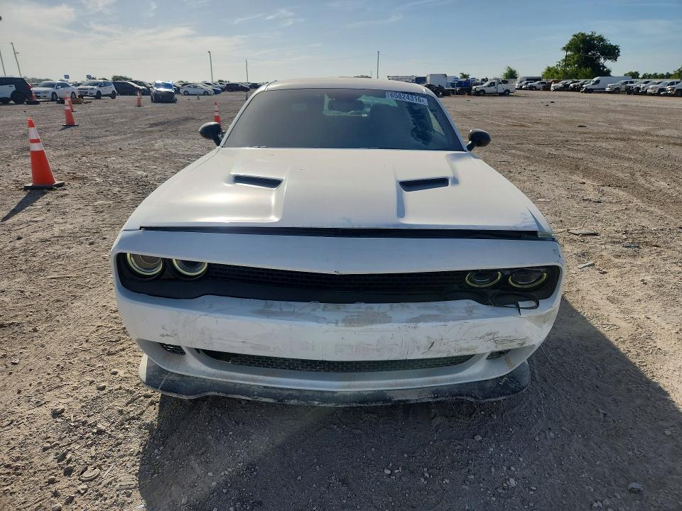 Photo 5 from auction – 2019 DODGE CHALLENGER with VIN 2C3CDZAG2KH750729