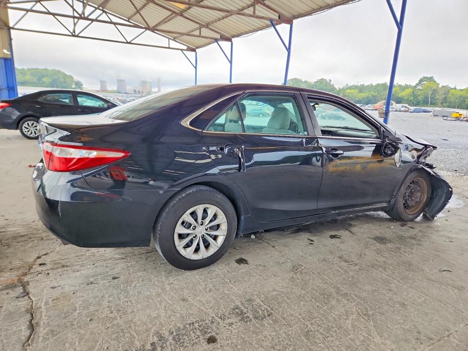 Photo 3 from auction – 2015 TOYOTA CAMRY with VIN 4T1BF1FK8FU891402