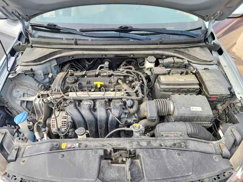 Photo 11 from auction – 2017 HYUNDAI ELANTRA with VIN 5NPD74LF5HH212640