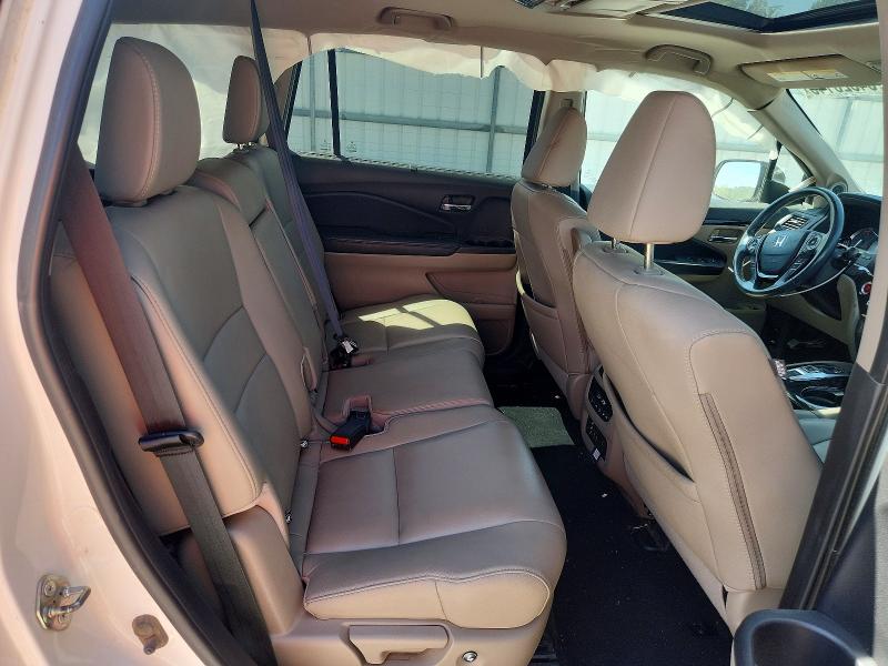Photo 11 from auction – 2017 HONDA PILOT with VIN 5FNYF6H95HB075362