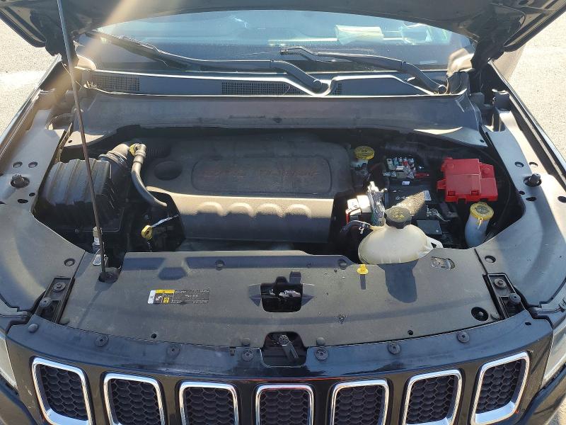 Photo 12 from auction – 2019 JEEP COMPASS with VIN 3C4NJDBB5KT601726