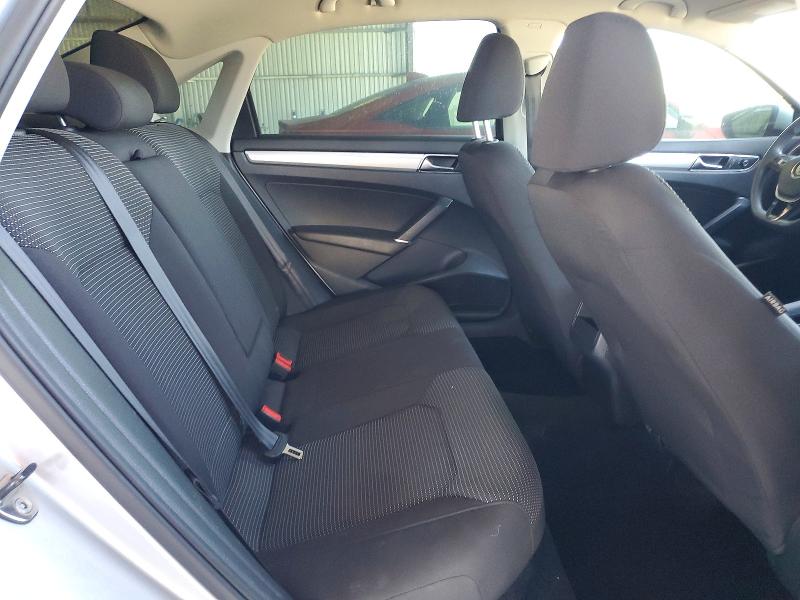 Photo 10 from auction – 2017 VOLKSWAGEN PASSAT with VIN 1VWAT7A37HC026051