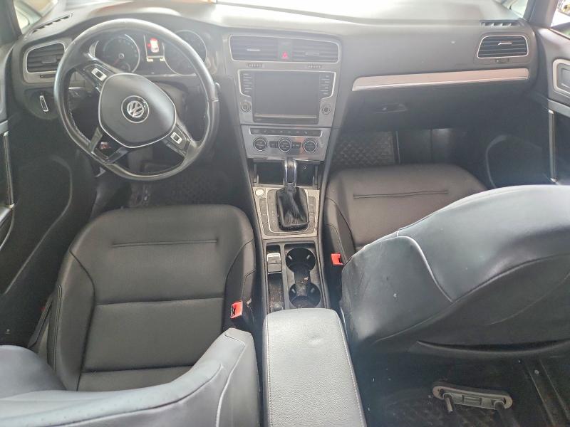Photo 8 from auction – 2016 VOLKSWAGEN E-GOLF with VIN WVWPP7AU3GW904324