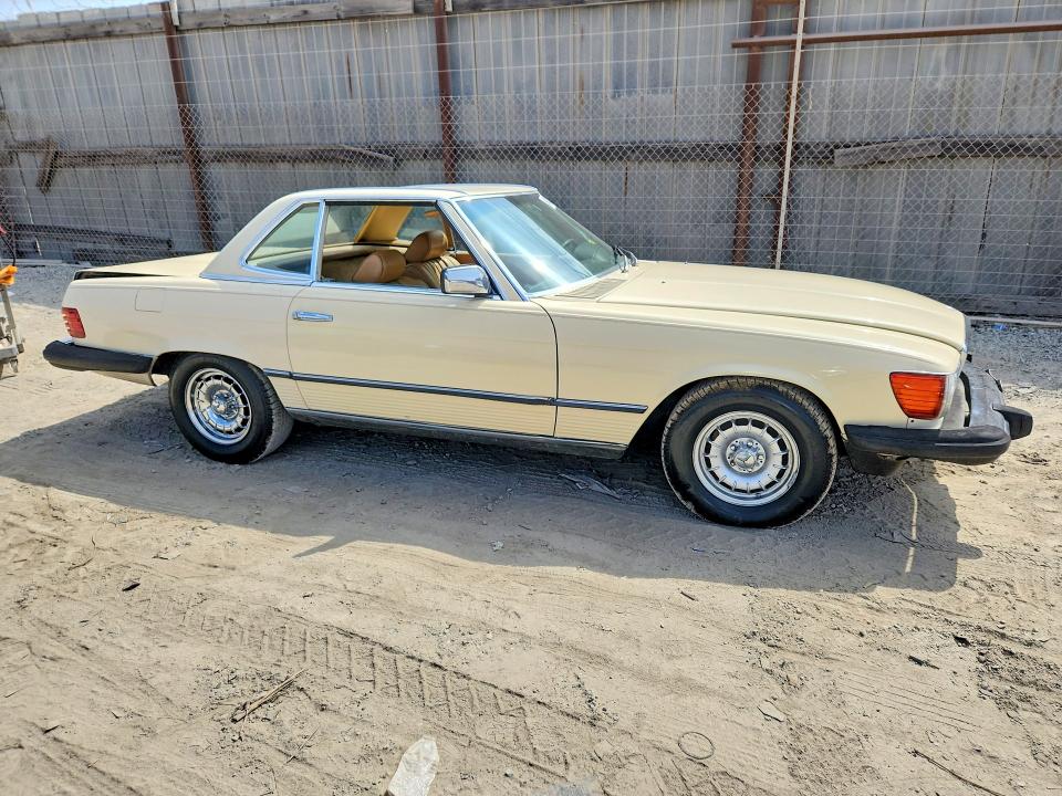 Photo 4 from auction – 1981 MERCEDES-BENZ 380 with VIN WDBBA45AXBB001578