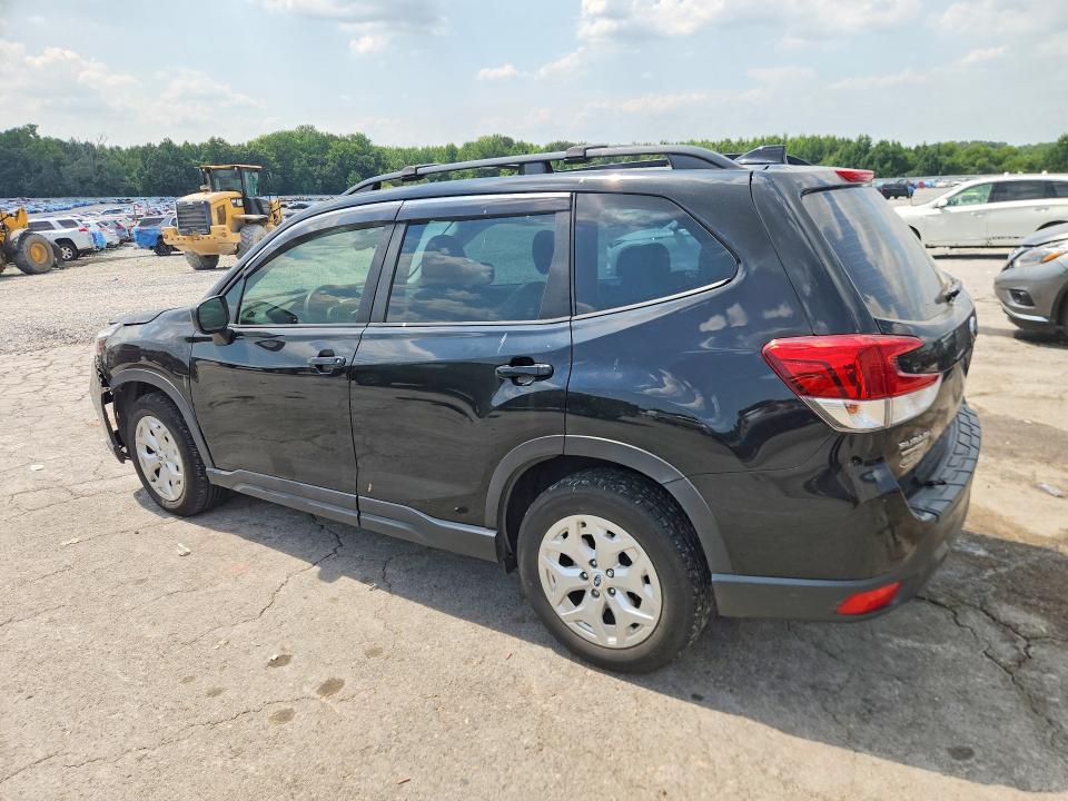 Photo 2 from auction – 2019 SUBARU FORESTER with VIN JF2SKACC6KH446416