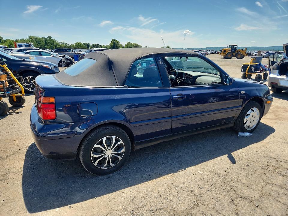 Photo 3 from auction – 2001 VOLKSWAGEN CABRIO with VIN 3VWCC21V81M813303