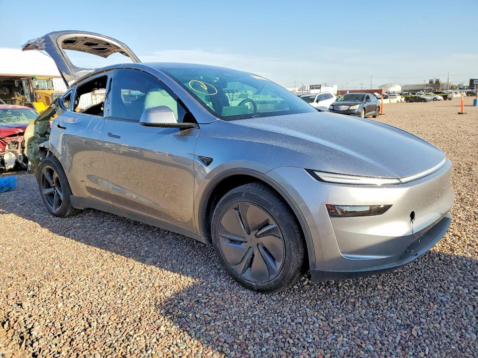 Photo 4 from auction – 2026 TESLA MODEL Y with VIN 7SAYGDED8TF575439
