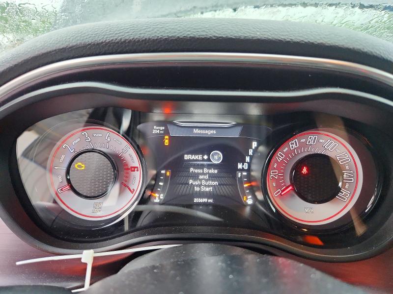 Photo 9 from auction – 2018 DODGE CHALLENGER with VIN 2C3CDZBT1JH328025