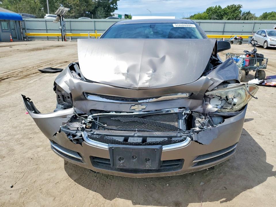 Photo 5 from auction – 2012 CHEVROLET MALIBU with VIN 1G1ZC5E06CF101560