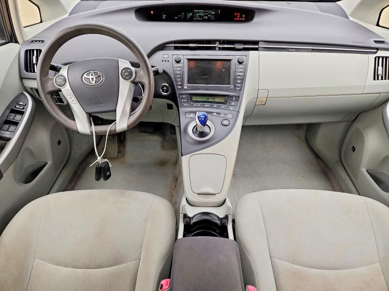 Photo 8 from auction – 2010 TOYOTA PRIUS with VIN JTDKN3DU2A0235686