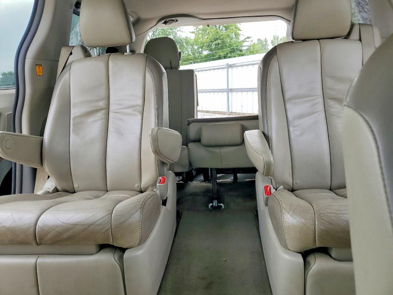 Photo 10 from auction – 2013 TOYOTA SIENNA with VIN 5TDDK3DC7DS060457