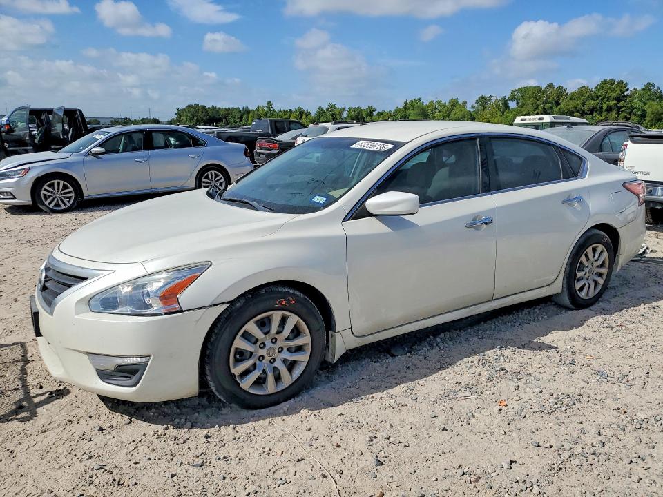 NISSAN ALTIMA 2014 with VIN 1N4AL3AP3EC413034 - Photo from auction