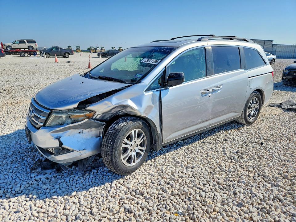 HONDA ODYSSEY 2012 с VIN 5FNRL5H63CB034153 - Снимка от търг