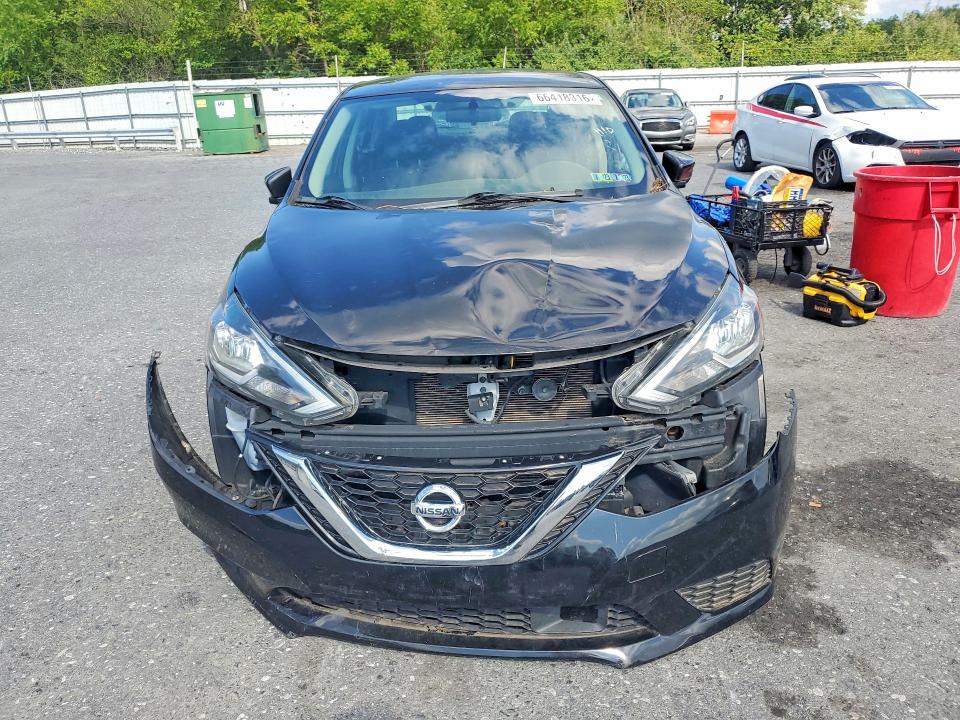 Photo 5 from auction – 2019 NISSAN SENTRA with VIN 3N1AB7AP2KL604452