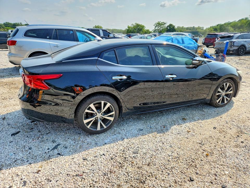 Photo 3 from auction – 2016 NISSAN MAXIMA with VIN 1N4AA6AP1GC412426