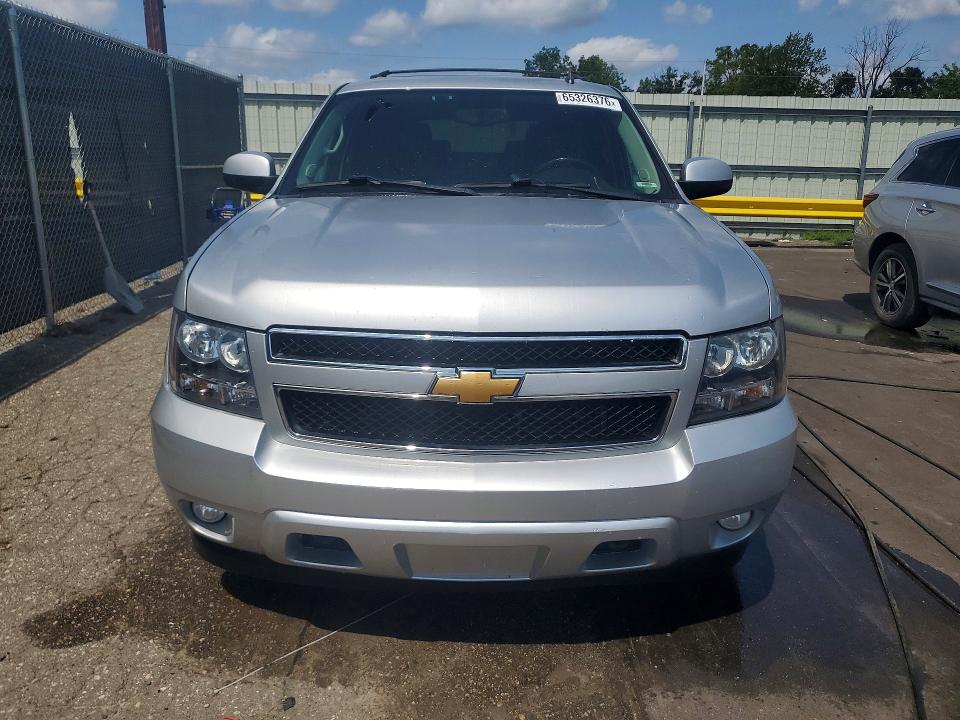 Photo 5 from auction – 2013 CHEVROLET TAHOE with VIN 1GNSKBE05DR170435