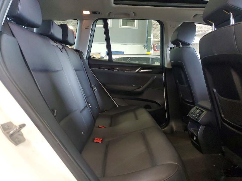 Photo 11 from auction – 2016 BMW X3 with VIN 5UXWX9C51G0D83007