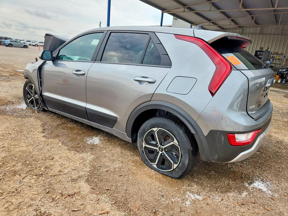 Photo 2 from auction – 2026 KIA NIRO with VIN KNDCP3LE6T5328516