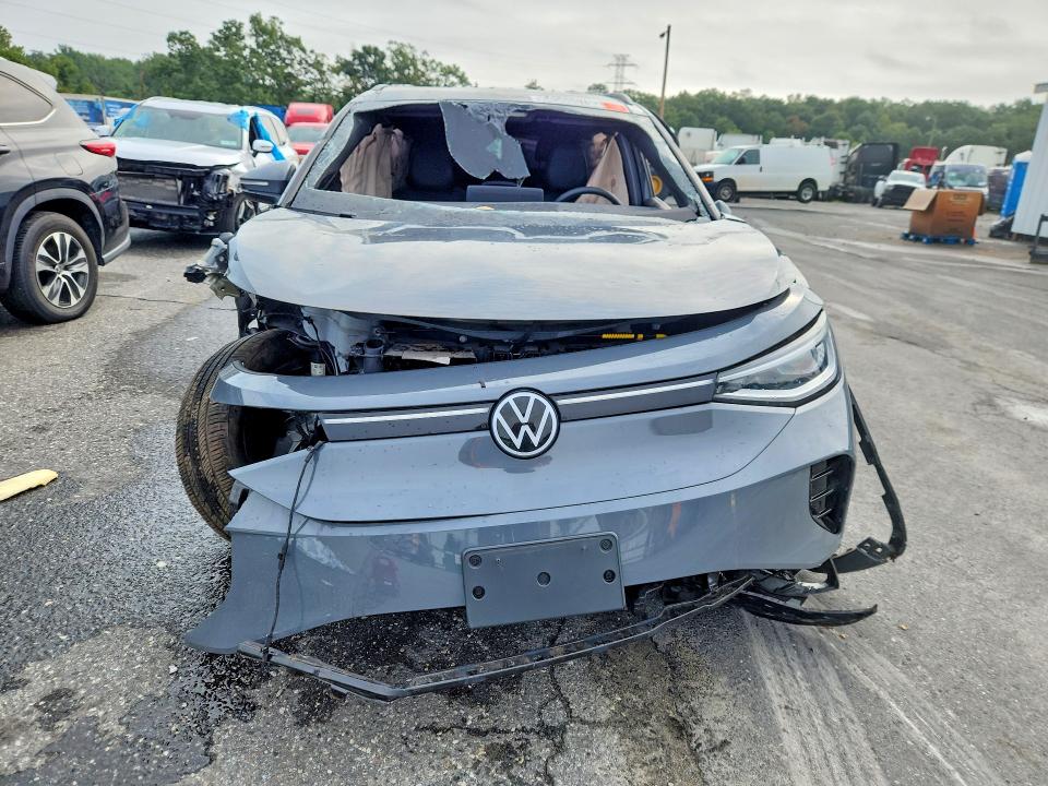 Photo 5 from auction – 2023 VOLKSWAGEN ID.4 with VIN 1V2VMPE82PC026401