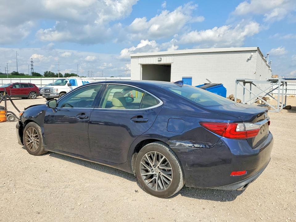 Фото 2 с аукциона – 2017 LEXUS ES с VIN 58ABK1GG8HU036006