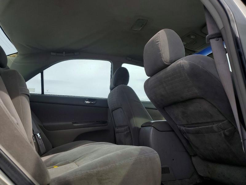 Photo 10 from auction – 2006 TOYOTA CAMRY with VIN 4T1BE32K26U701839