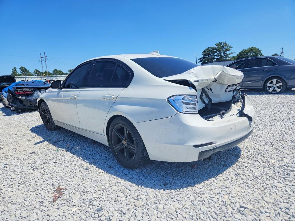 Photo 2 from auction – 2015 BMW 328 with VIN WBA3A5C50FF609901