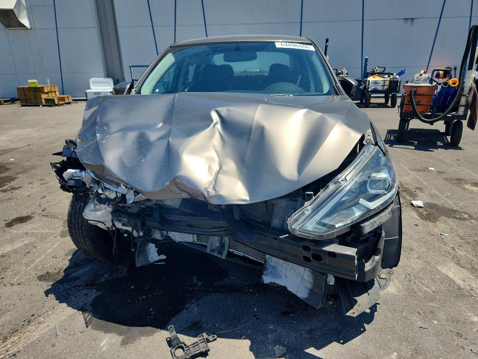Photo 5 from auction – 2016 NISSAN SENTRA with VIN 3N1AB7AP9GY244185