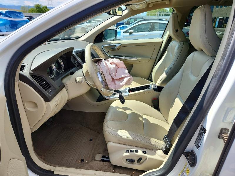 Photo 7 from auction – 2013 VOLVO XC60 with VIN YV4902DZ8D2415442
