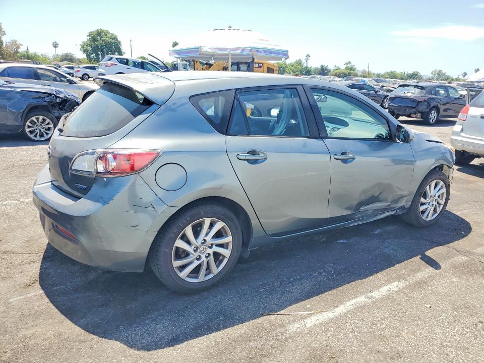 Photo 3 from auction – 2012 MAZDA 3 with VIN JM1BL1M8XC1672118