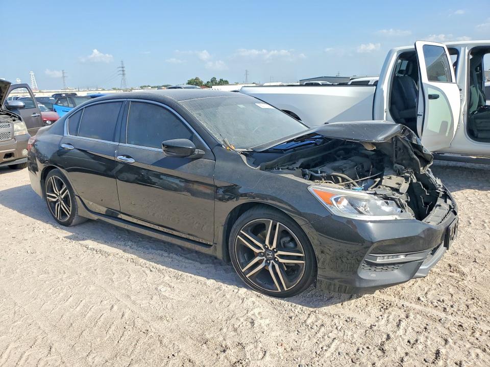 Photo 4 from auction – 2017 HONDA ACCORD with VIN 1HGCR2F56HA239058