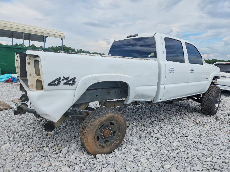 Photo 3 from auction – 2004 CHEVROLET SILVERADO with VIN 1GCHK23114F132698