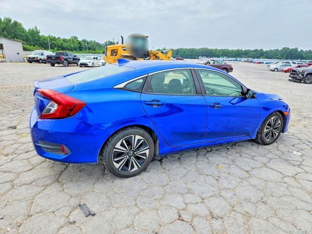 Photo 3 from auction – 2018 HONDA CIVIC with VIN JHMFC1F34JX023801