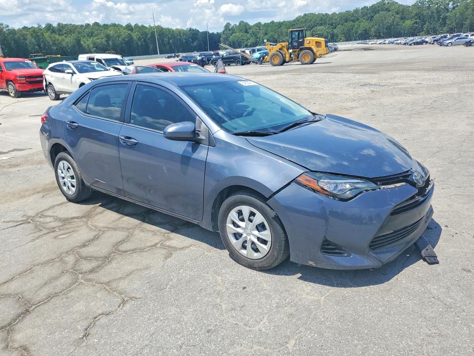 Photo 4 from auction – 2017 TOYOTA COROLLA with VIN 5YFBURHE0HP624951
